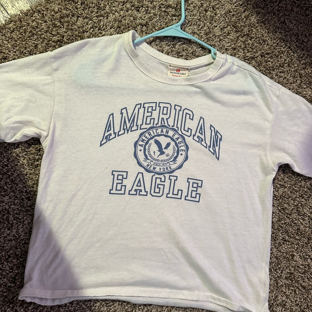 American Eagle woman’s shirt size small